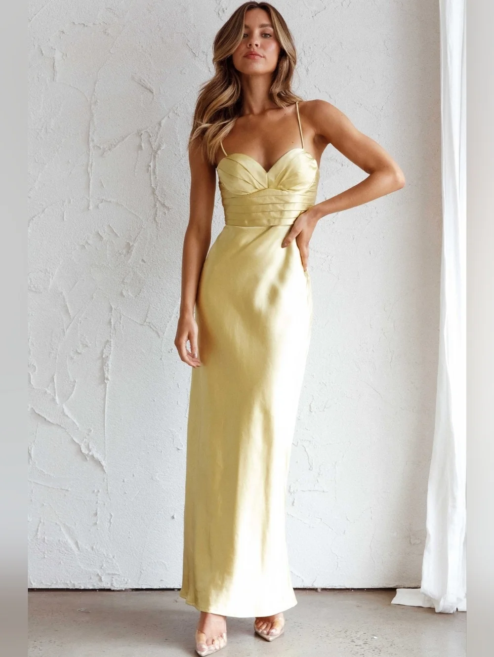 Selfie Leslie Azara Pintuck Bodice Maxi Yellow Dress L Wedding Party Prom
